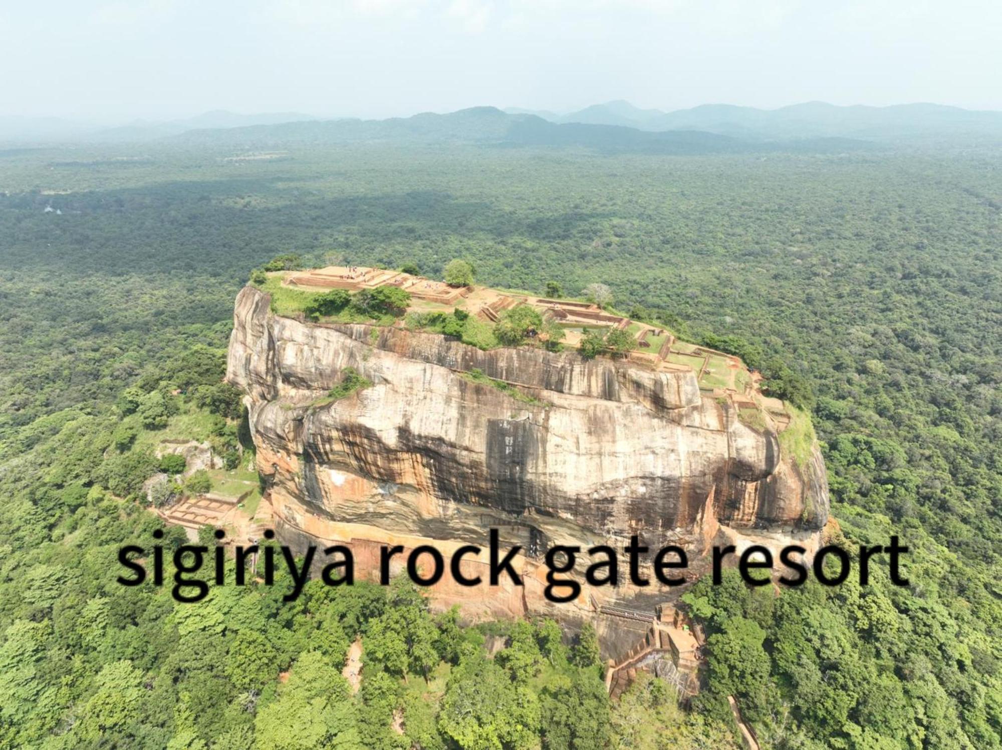 Sigiriya Rock Gate Resort Exterior photo