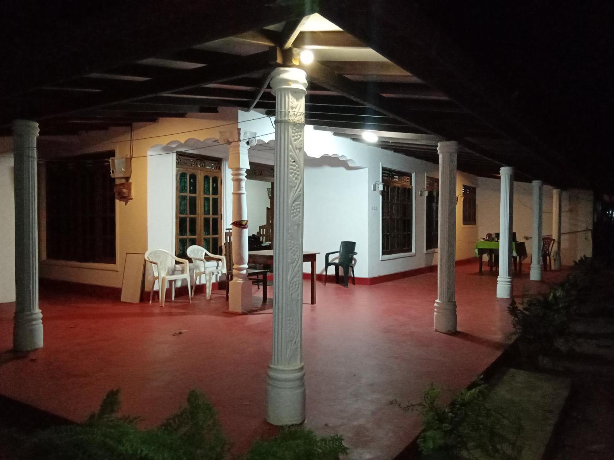 Sigiriya Rock Gate Resort Exterior photo